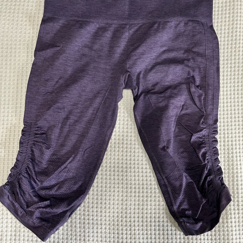 Lululemon Blue Ebb to Street Leggings with Ruched Detailing